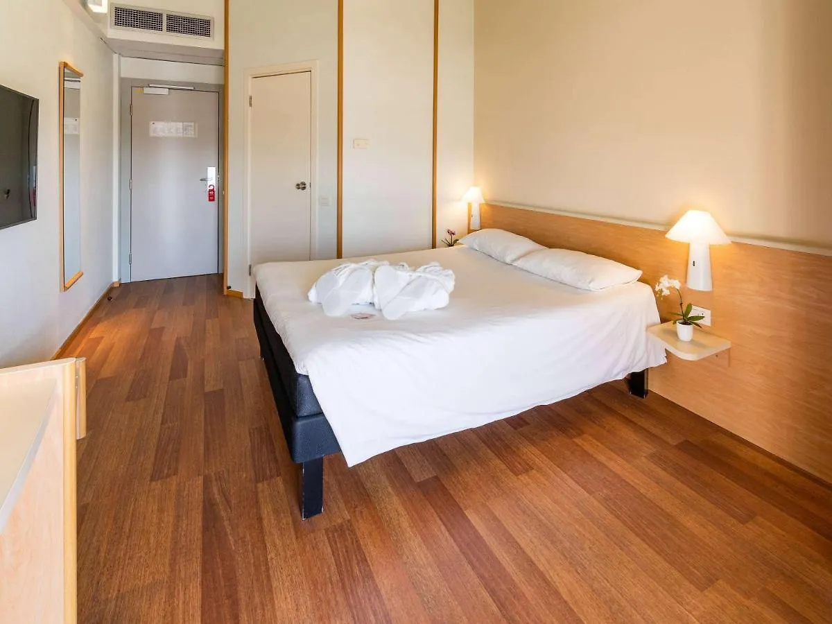 Hotel Ibis Firenze Nord Aeroporto Sesto Fiorentino Italy